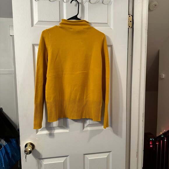 Women's French Connection Mustard Yellow Roll Neck Jumper/Sweater. Size M. NWT. - Picture 4 of 8